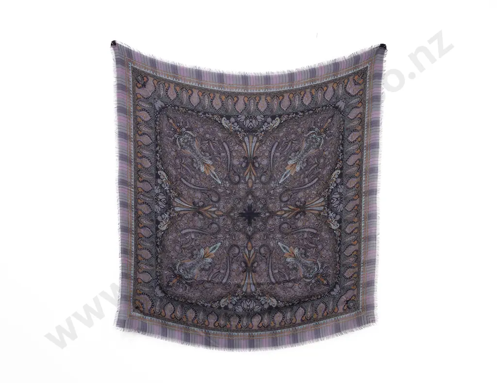 Laura Ashley Wool Paisley Pattern Scarf Image 1++