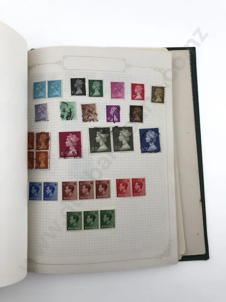 Two Vintage World Stamp Albums Image 1++