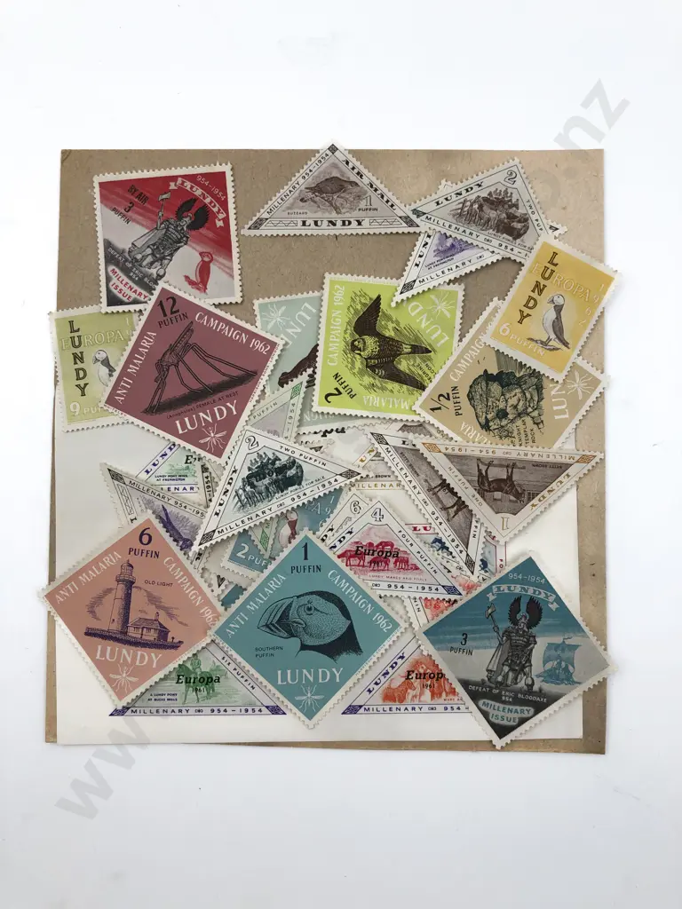 Four Small Vintage World Stamp Album Image 1++