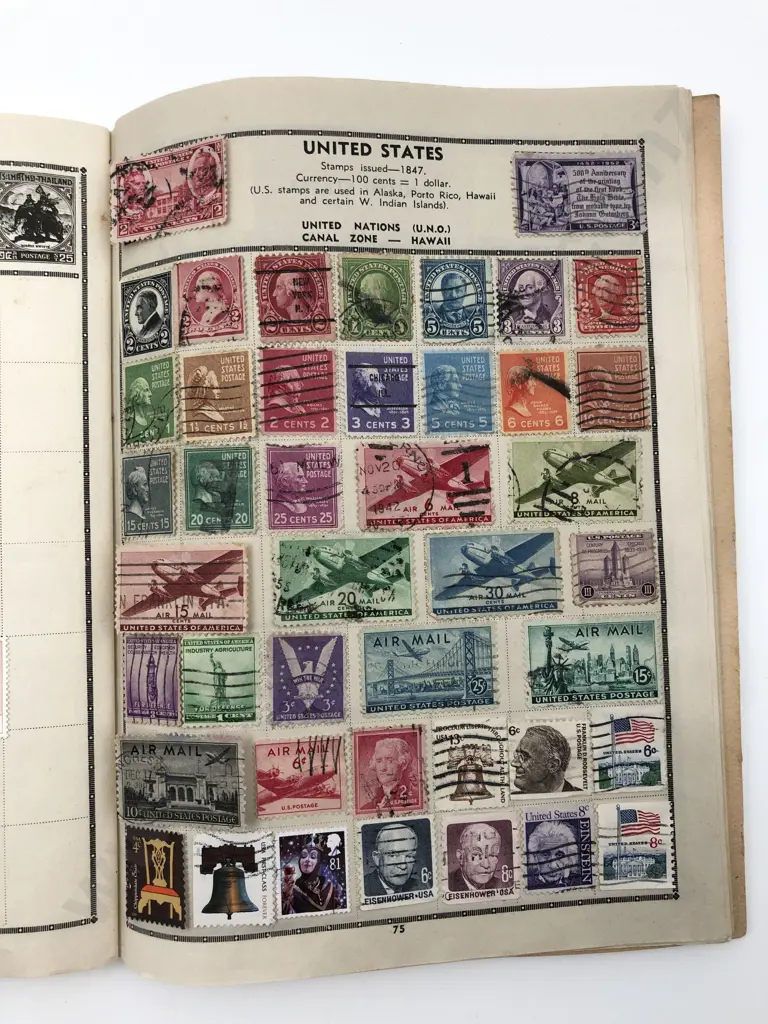 Four Small Vintage World Stamp Album Image 1++