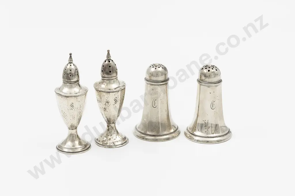 Two Pairs Of American S/S Pepperettes Image 1++
