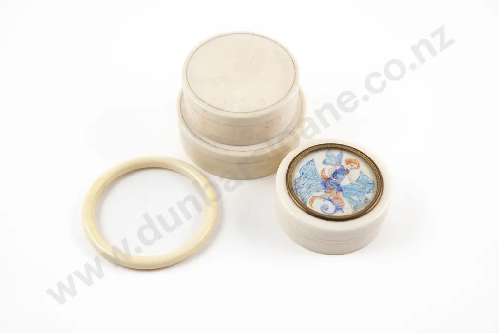 Three Graduated Circular Ivory Boxes Image 1++