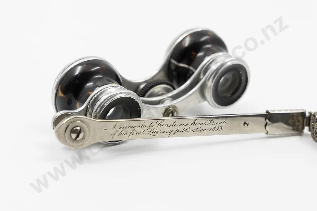 A Fine Pair of Late Victorian Opera Glasses that belonged to Oscar Wilde's wife Constance Wilde Image 1++