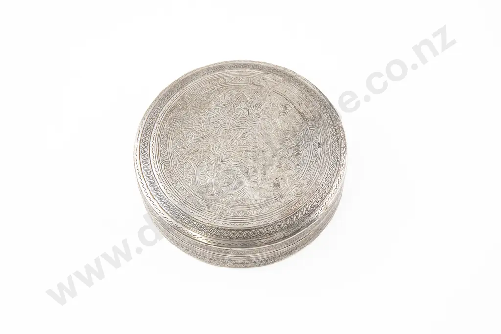 WWII Egyptian Silver Lidded Circular Tobacco Tin Image 1++