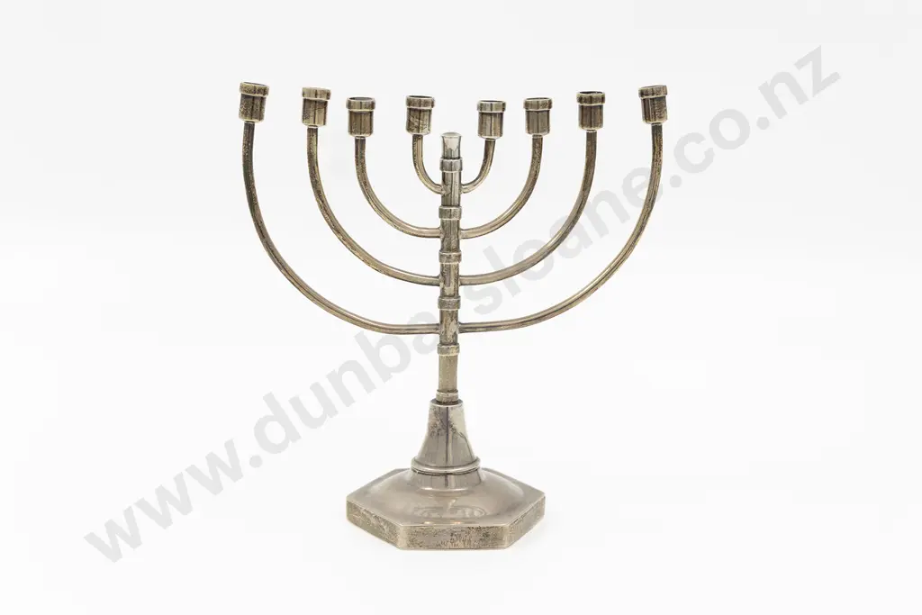 Small .925 Jewish 8-Armed Hanukkah Candle Holder Image 1++