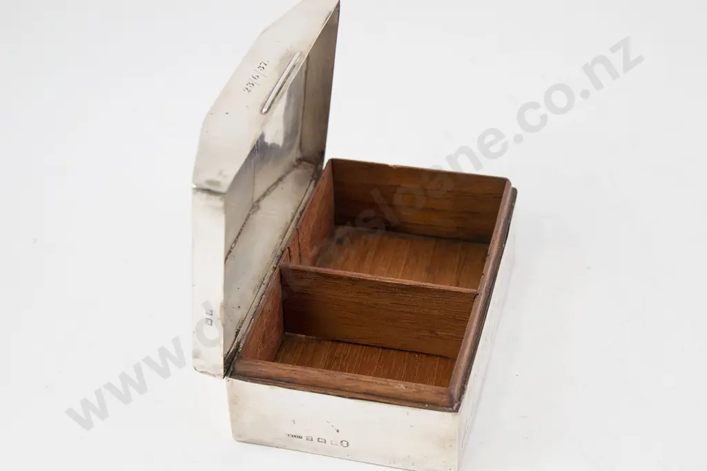 Art Deco S/S Cigarette Box Image 1++