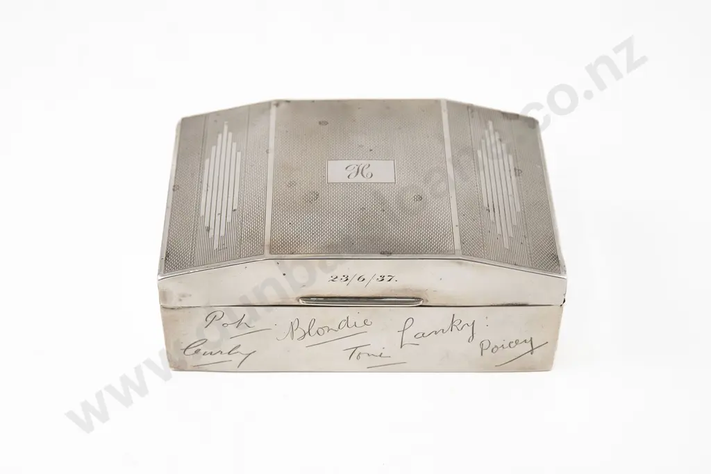 Art Deco S/S Cigarette Box Image 1++