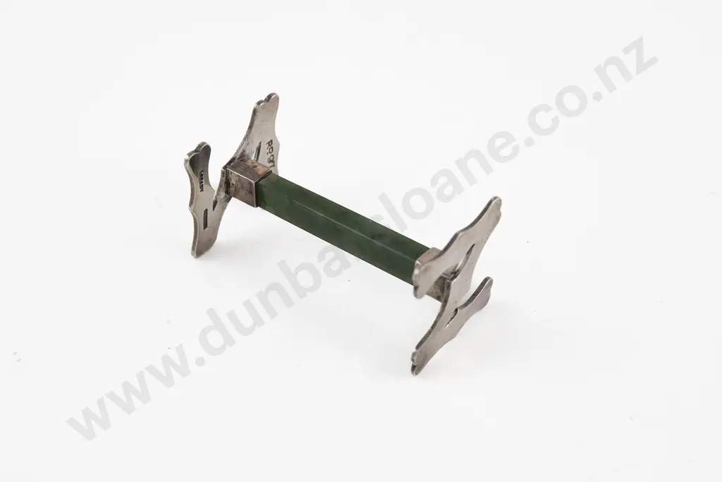 NZ S/S & Greenstone Knife Rest By Frank Grady Image 1++