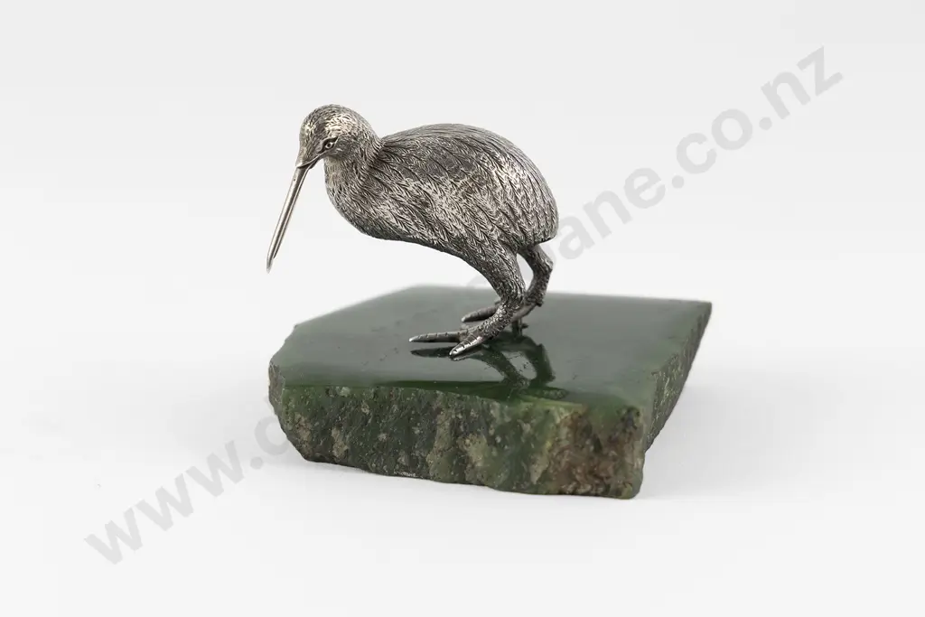 NZ Sterling Silver Kiwi and Greenstone Desk Ornament Image 1++