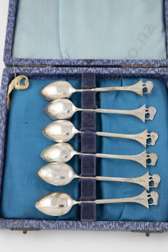 Cased Set Of Six NZ S/S & Paua Shell Coffee Spoons Image 1++