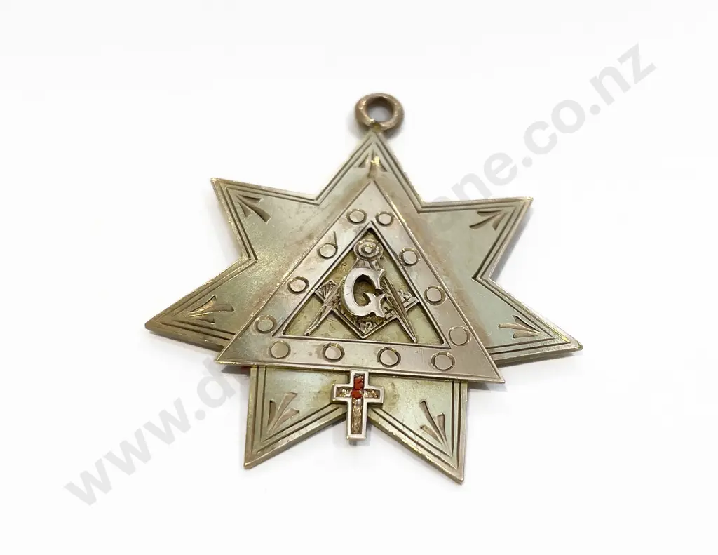 Cased 9ct Gold Masonic Medallion Image 1++