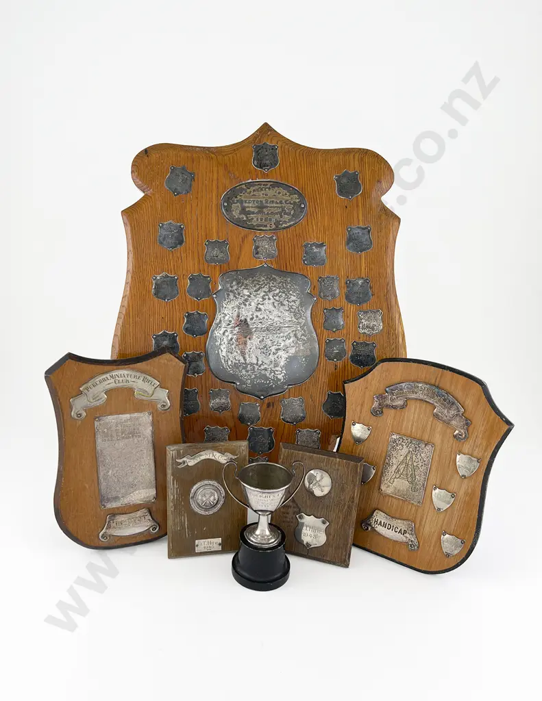 Alfredton Rifle Club Shield Trophy Image 1++