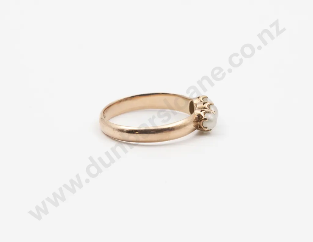 NZ 15ct Three Half Pearl Bridge Ring Image 1++