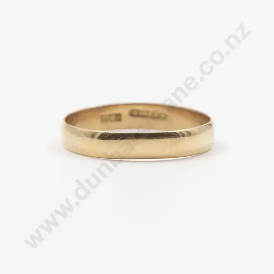 NZ 18ct Plain Wedding Band by Arthur John Shaw