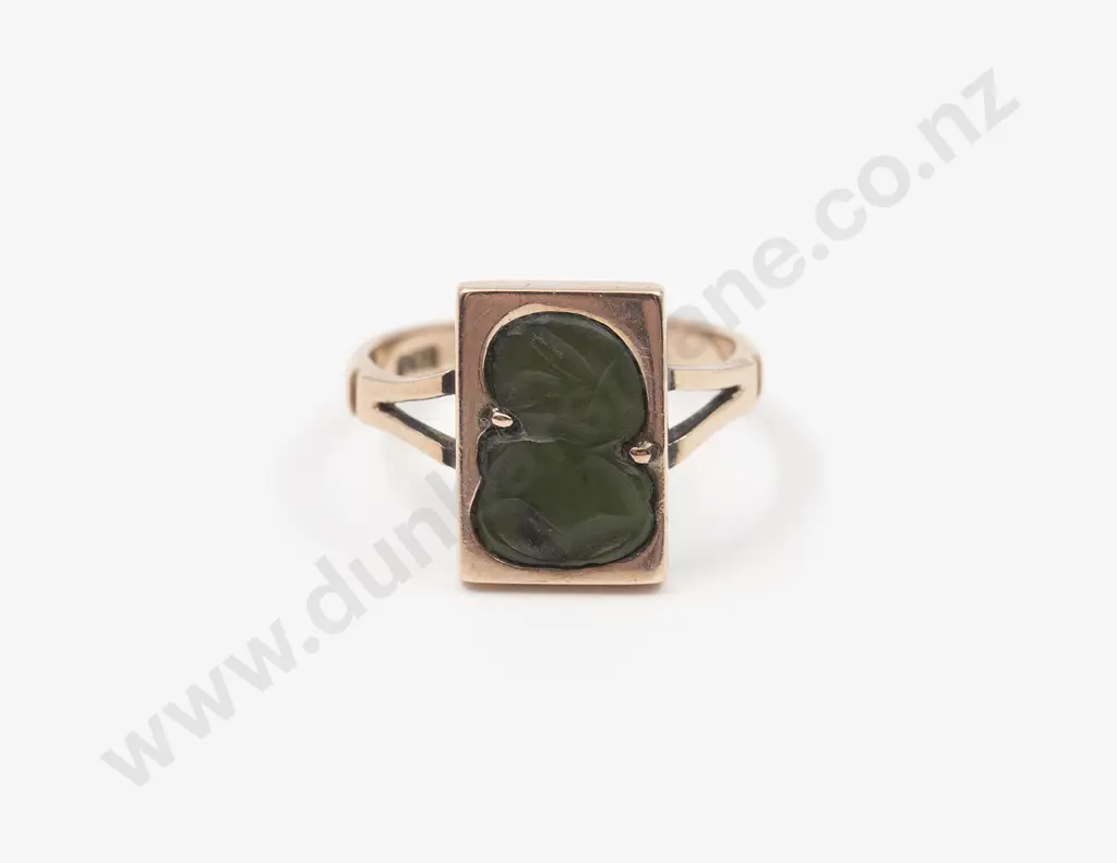 NZ 9ct Greenstone Tiki Ring Image 1++