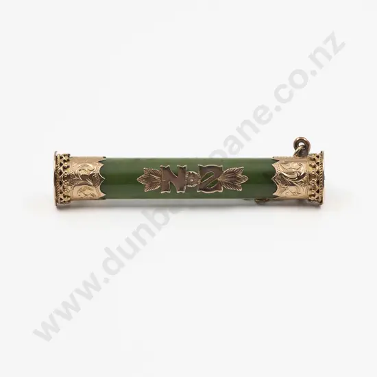 NZ 9ct Mounted Greenstone Bar Brooch
