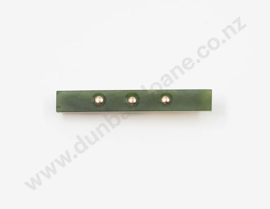 NZ 15ct and Greenstone Bar Brooch Image 1++