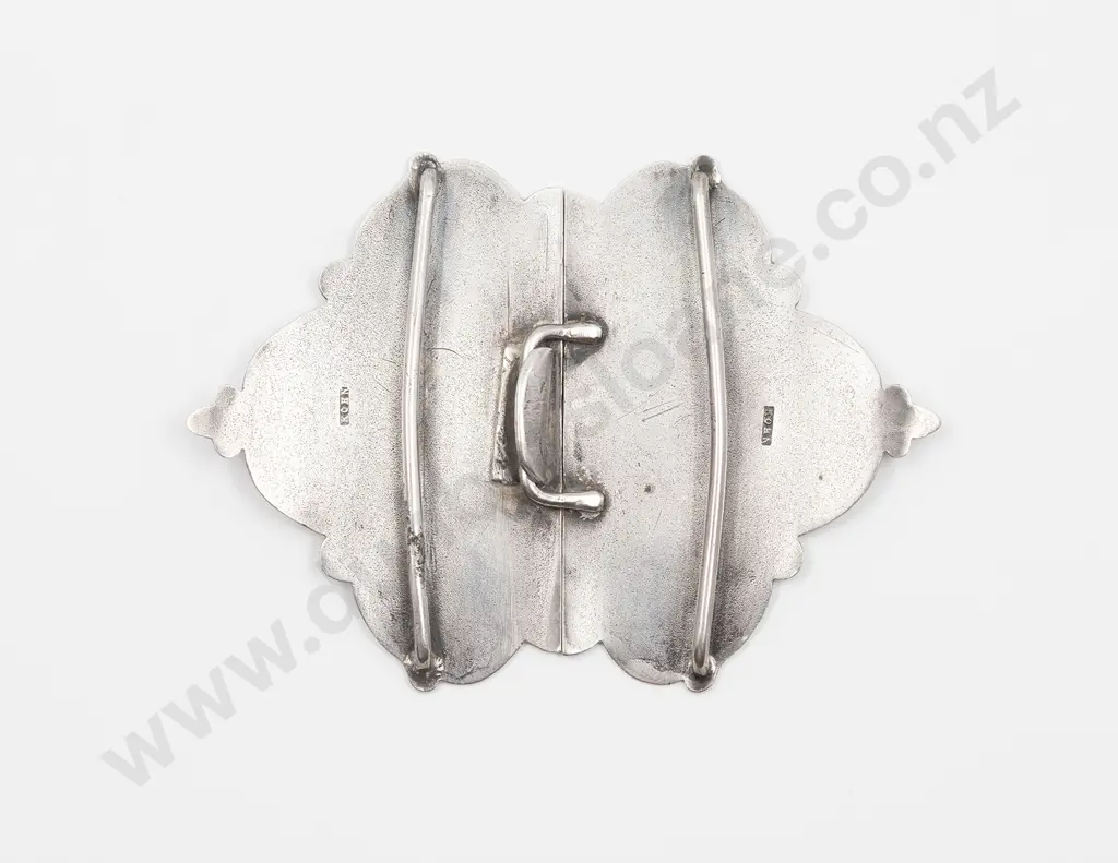 NZ Silver Two Section Buckle Image 1++