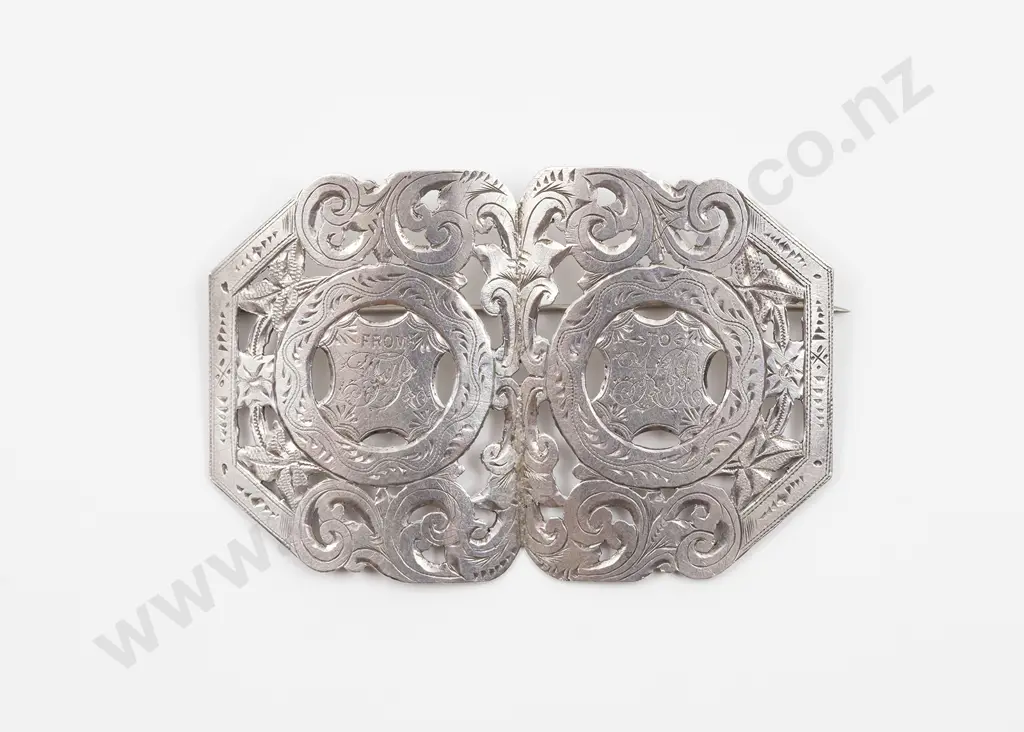 NZ Silver Two Section Buckle Made in a Brooch Image 1++