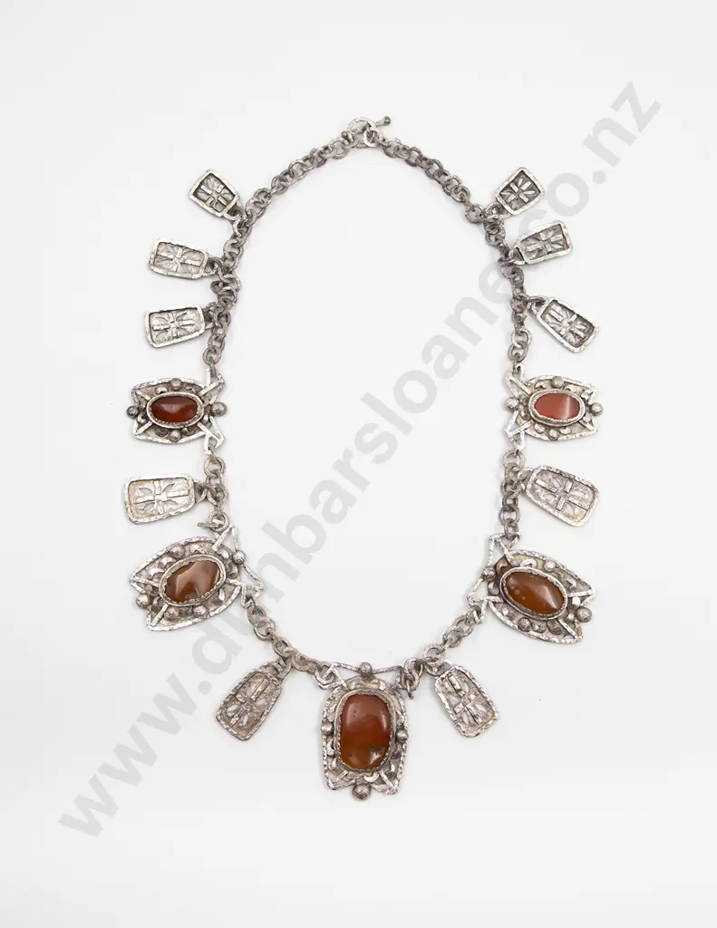 NZ Silver Edith E Morris Image 1++