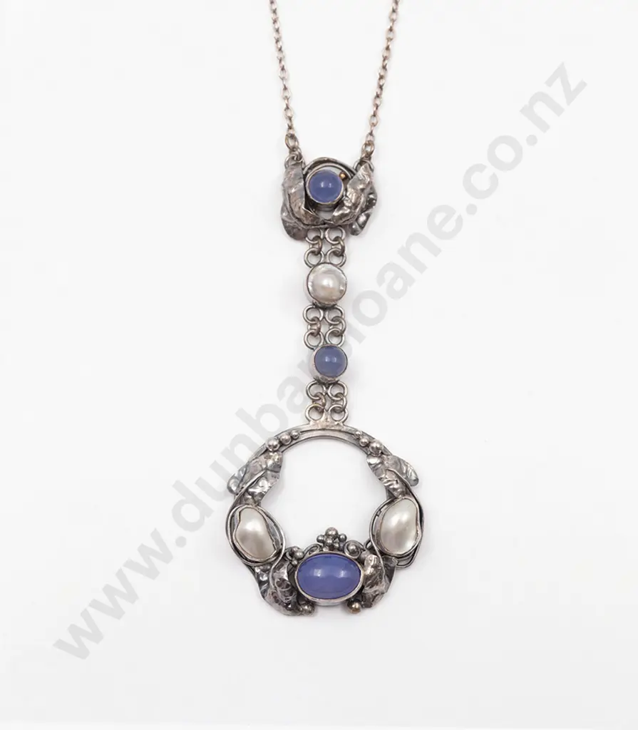 NZ Elsie Reeve Jeweller (1885 - 1927) S/S Blue Chalcedony and Pearl Pendant Image 1++