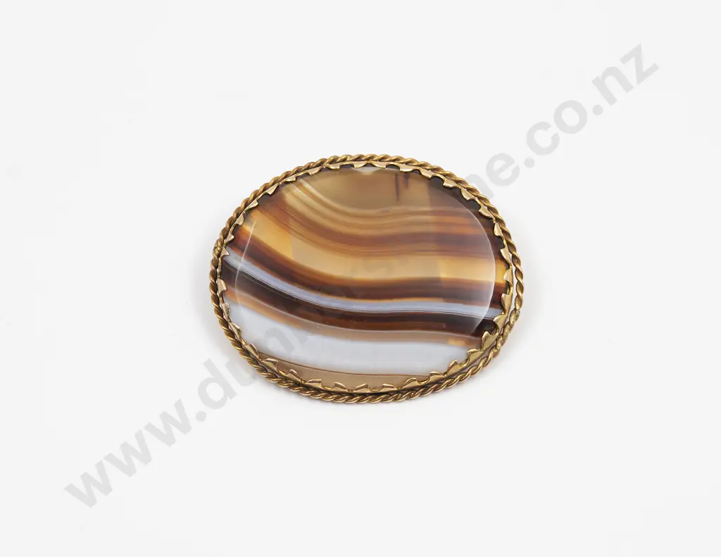 NZ 9ct Gold Banded Agate Panel Brooch Image 1++
