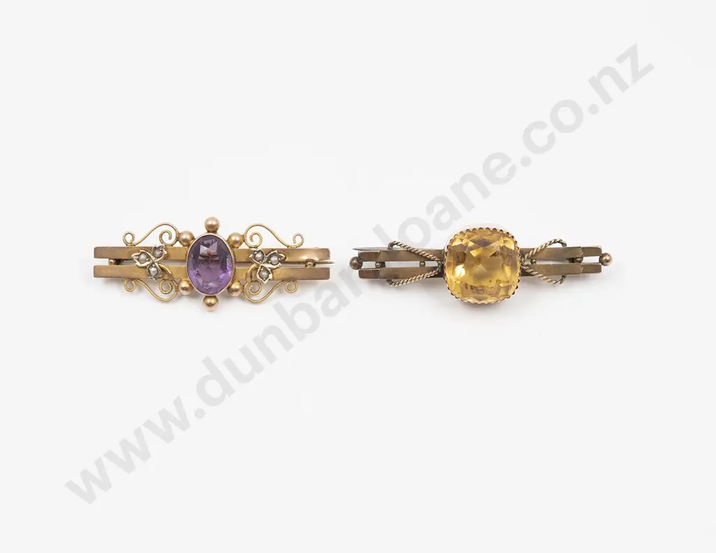 Two NZ 9ct Gold and Gem Bar Brooches Image 1++