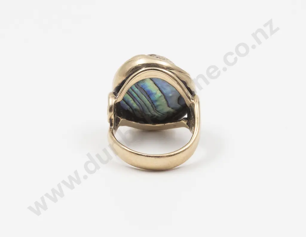 NZ Modern 9ct Single Paua Pearl Ring Image 1++