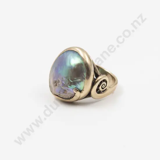 NZ Modern 9ct Single Paua Pearl Ring