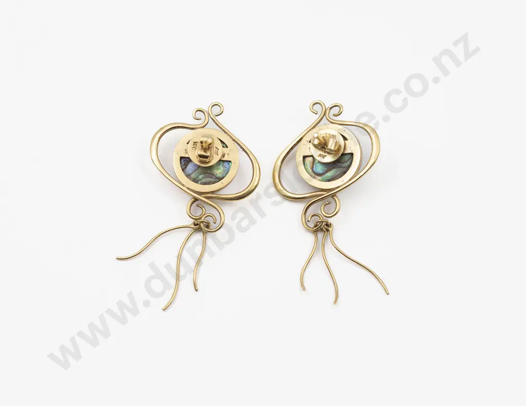 NZ Modern Pair 18ct Single Paua Earrings Image 1++