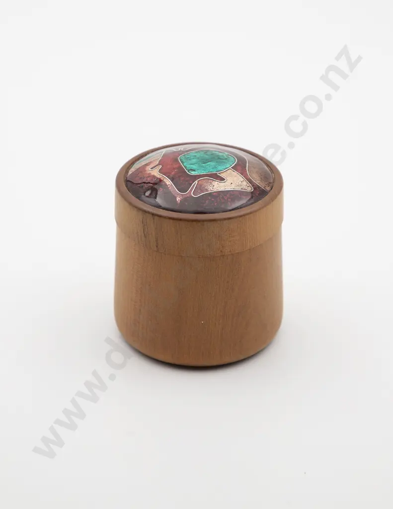 NZ Enamel Artist Elizabeth Fraser-Davies Turned Wood Box Image 1++