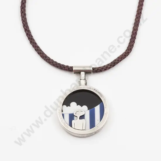 NZ Modern S/S and Acrylic Pendant