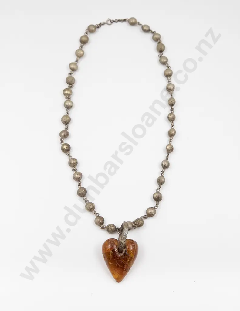 Ex Avid NZ Jeweller Kauri Gum Heart Pendant Necklace Image 1++