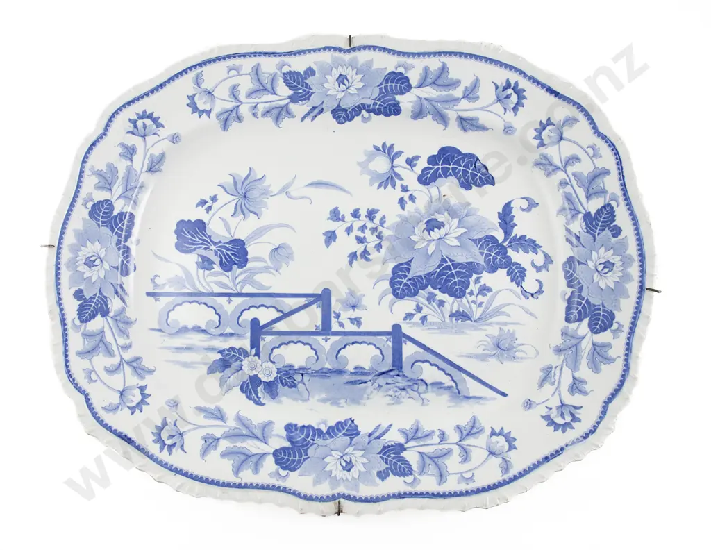 Large Victorian B&W Ironstone Ashet Image 1++