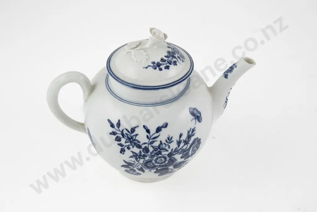 First Period Worcester Teapot Image 1++