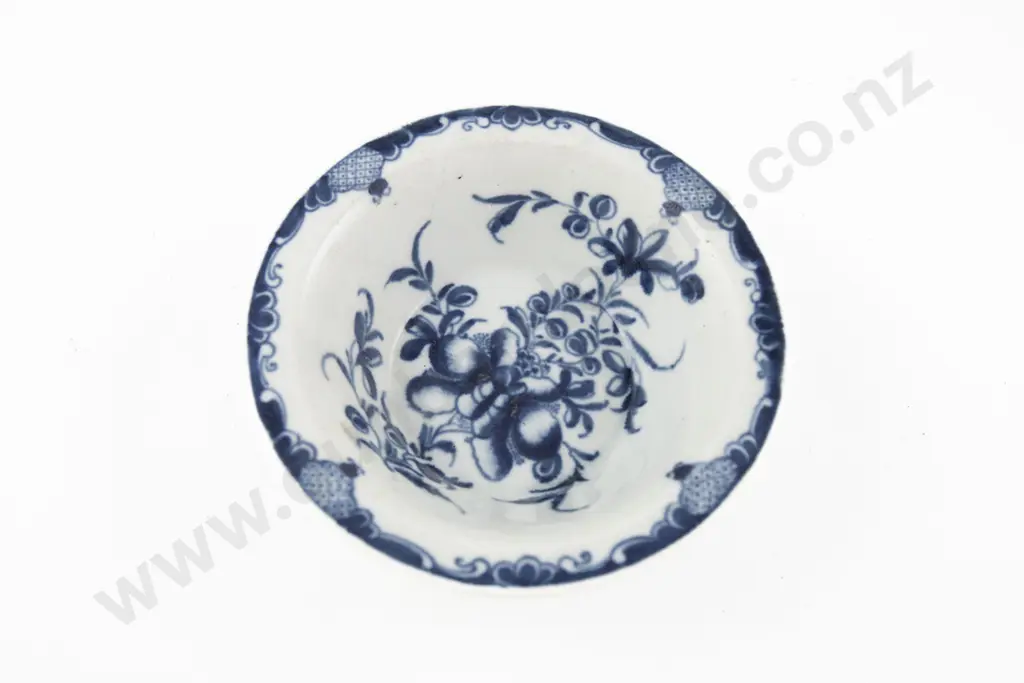 First Period Worcester Dish Image 1++