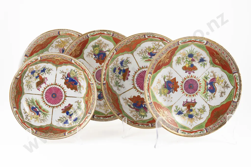 Five Early C19th Chamberlain Worcester Plates Image 1++