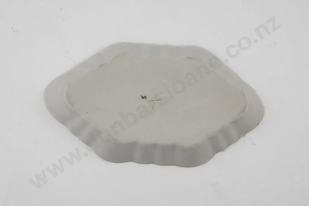 C1770 Caughley Spoon Tray Image 1++
