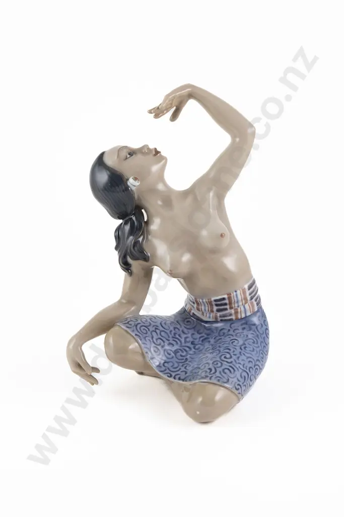Peter Dahl-Jensen Copenhagen Figure 1352 Oriental Dancer Image 1++