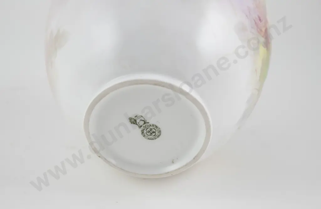 Hand Painted Royal Doulton Vase By Fred Walklate Image 1++