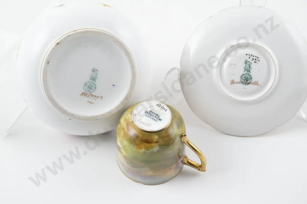 Royal Doulton Vase Image 1++