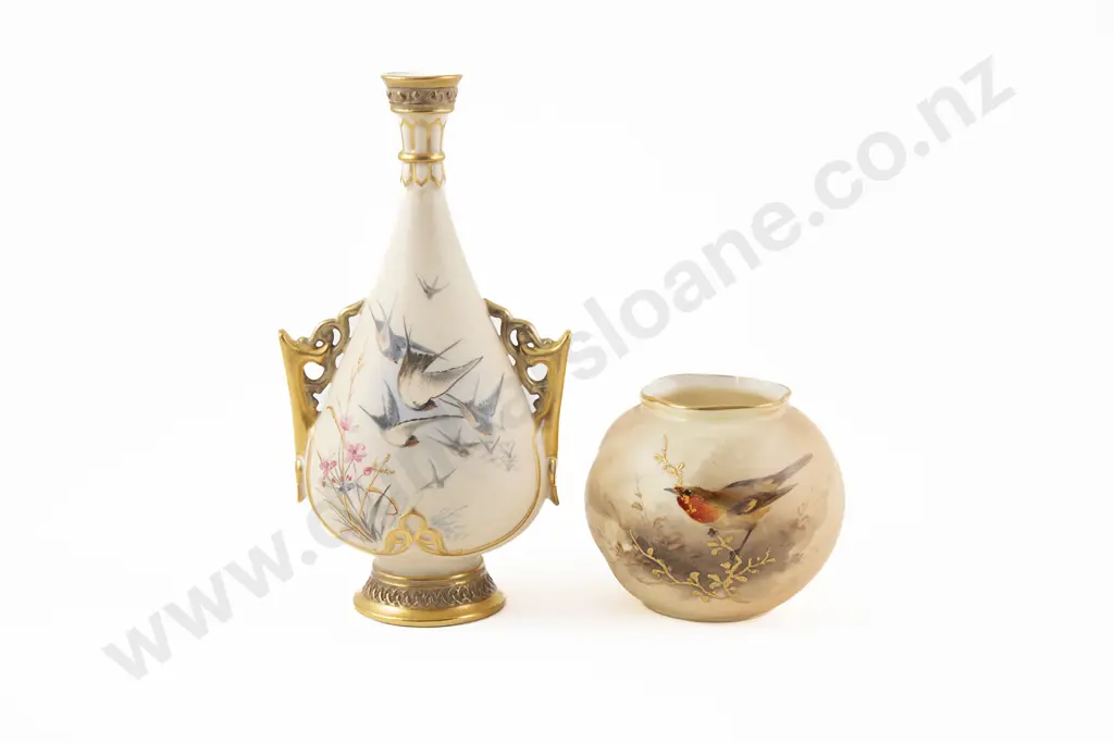Two Royal Worcester Bird Painted Vases Image 1++