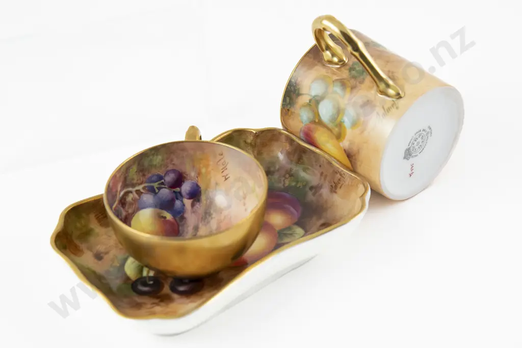 Royal Worcester Hand Painted Coffee Can Cabinet Cup & Trinket Dish Image 1++