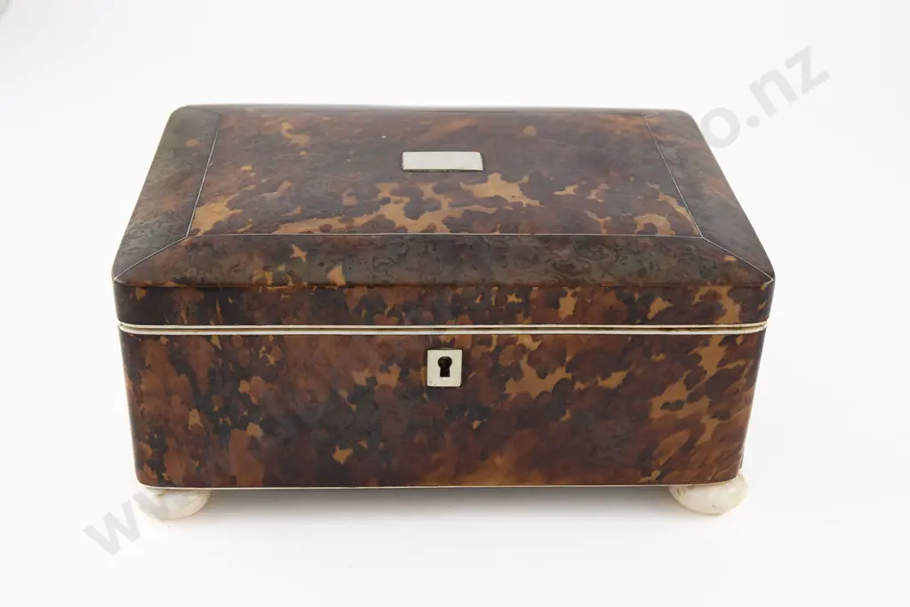 Victorian Tortoiseshell Work Box Image 1++