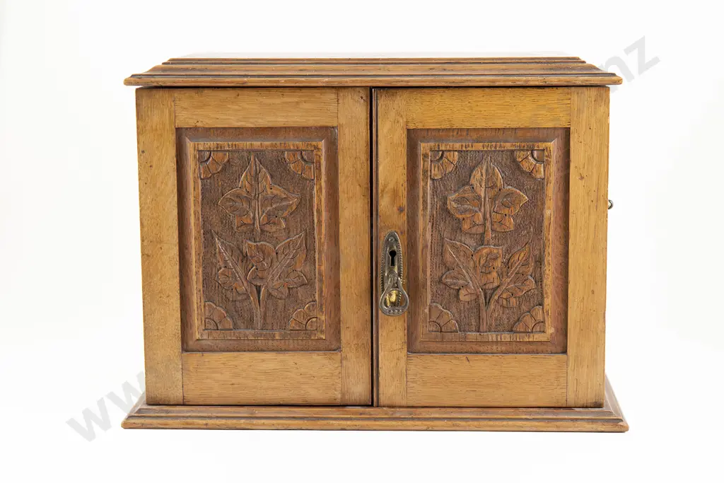Late Vict Blonde Oak Smokers Cabinet Image 1++