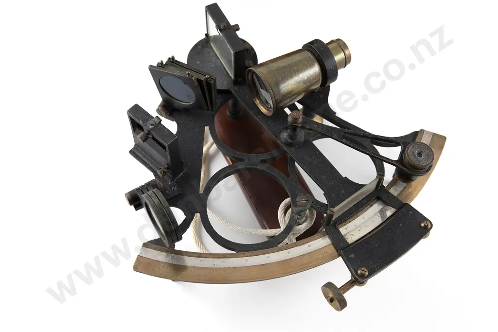 Mahogany Cased Sextant By L J Harri Amsterdam Image 1++