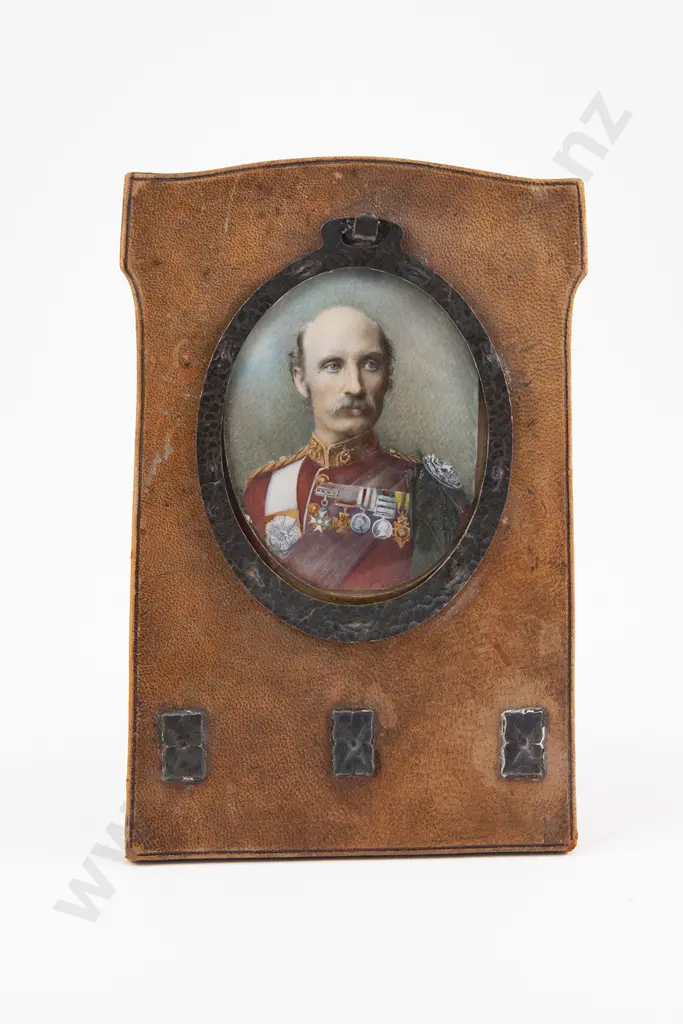 Late C19th Oval Portrait Miniature Of An Army Officer Image 1++
