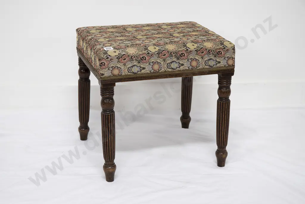 Regency Mahogany Dressing Stool Image 1++