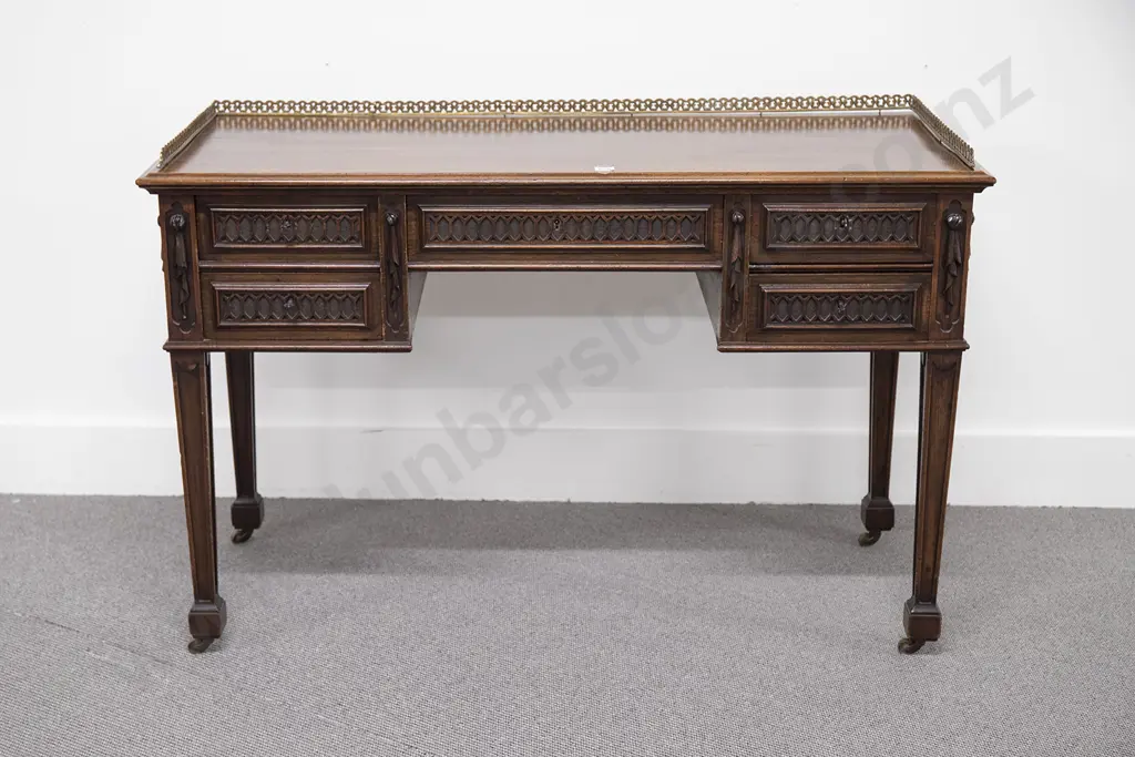 Edw Mahogany Gothic Revival Dressing Table/Desk Image 1++