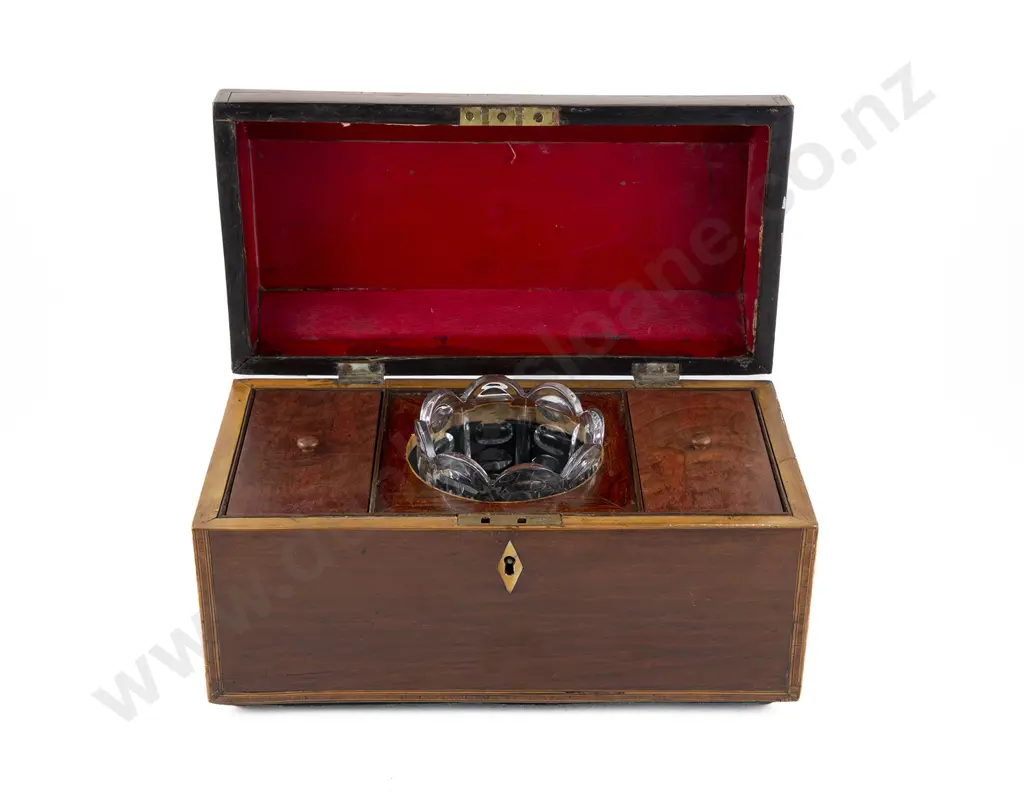 Regency Mahogany & Inlaid Tea Caddy Image 1++